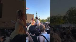 Angry concert goers throw trash at women blocking their view #funny #music