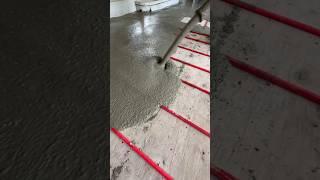 The magic of self-levelling concrete #construction #concrete #concretepumping #floor