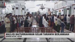 Pandemi Corona Ratusan Orang di Banda Aceh Tetap Laksanakan Salat Tarawih - iNews Sore 2904