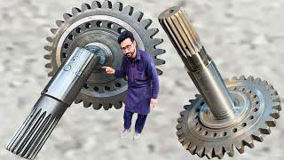 The Ingenious Mechanic How To Repair Broken Excavator Gearbox Shaft in Workshop