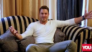 WATCH We get cozy with SA’s Bachelor Lee Thompson