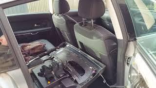 Removing and  Replacing a Rear Door Lock on a Citroen C6