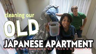 Cleaning our Old Japanese Apartment  Day in the Life VLOG