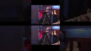 The great Alan Hull’s song for the season enjoy this rendition of Winter Song. #ElvisCostello