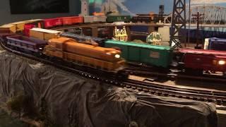 Mainline minute  PGE freight and Lionel 2046 postwar freight with 6464 boxcars 2019 11 11