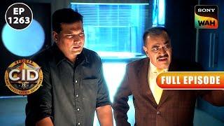 एक खुफिया सुरंग Follow कर Daya पहुँचा हलवाई की दुकान  CID  सी.आई.डी.  10 July 2024