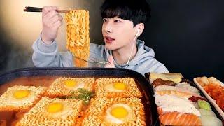 ENG SUBSpicy Korean Ramyeon Instant Noodles Mukbang  feat. Kimchi and Salmon Sushi