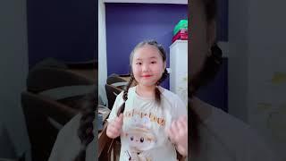 Cô chủ Su đã cute mà khách của nhà Su còn dễ thương hơn Chị em nào cần tìm kiếm son ghé shop Su nha