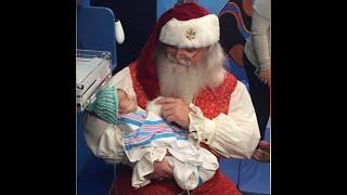 Santa princesses visit children at Oklahoma hospital just in time for Christmas