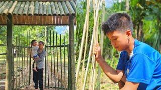 The young man went down to the stream to catch fish for a living with Ly Soan