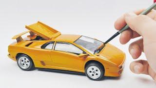 Building a Realistic 124 Lamborghini Diablo VT Roadster Scale Model Car