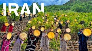 IRAN  A thousand of Daf players ceremony in Bayangan village 