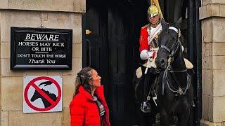 HES BACK THE GATESMANATOR RETURNS WITH ZERO TOLERANCE FOR IDIOT TOURISTS at Horse Guards