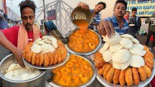 Two Brothers Selling South Indian Idli & Vada Outside Of Howrah Station । Street Food