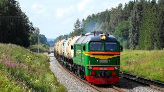 M62-1202 with freight train  М62-1202 с грузовым поездом