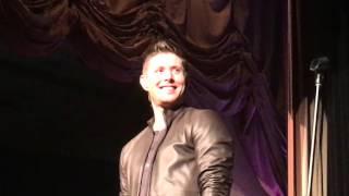 Jensen Ackles singing Whipping Post at NashCon 2016