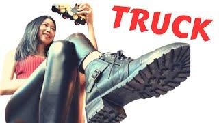 ASMR Giantess Trampling Toy Truck With Leather Boots   女巨人踩挖土機