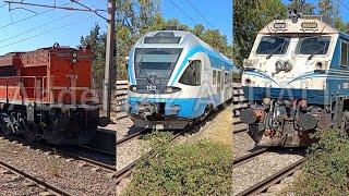 Trains crossing in Mouzaïa station.