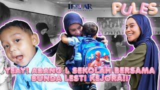 PULES  BUNDA LESTI TEMENIN ABANG ACARA MOMS DAY DI SEKOLAH ABANG HAPPY BANGET I LOVE YOU BUNDA