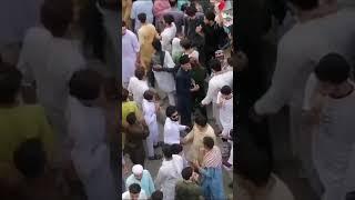 Minar e pakistan Women Disrespecting hands up for women rights viral this video