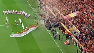Galatasaray 2 - 0 Beşiktaş Maç önü - Kadro sayımları - Imparator Fatih Terim - Futbolcular sahada