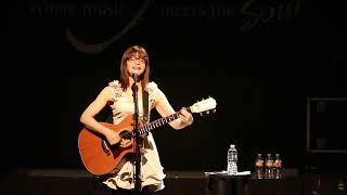 Lisa Loeb - S3-E2 - Live from the Canyon