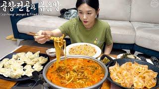 Real Mukbang Korean Convenience Food  Spicy tripe stew Seafood fried rice Dumplings