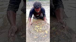 I found gold metal in the river with gold floating traditionally