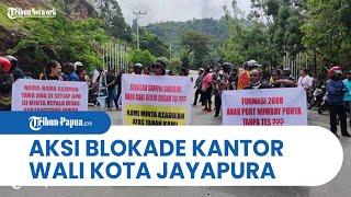 Kantor Wali Kota Jayapura Digeruduk Massa Ada Apa?