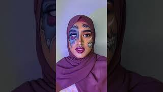 Pop art makeup look. #makeup #faceart #faceartmakeup #kuwaitinfluencer #mua #makeupartist