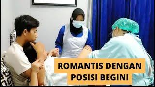 ROMANTIS DENGAN POSISI SETENGAH DUDUK