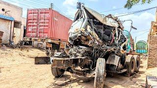 Hino Truck accident made the very badly broken new again  Truck Body Manufacturing