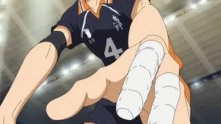 Nishinoya doing push ups