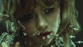 Suki Waterhouse - Gateway Drug Official Lyric Video