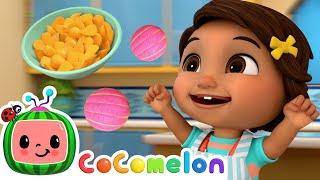 Nina Cooks Yummy Breakfast  Ninas Familia  CoComelon Nursery Rhymes & Kids Songs