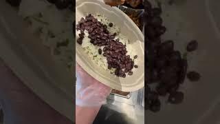 Making the most popular Chipotle order  #shorts #chipotle #food #trending