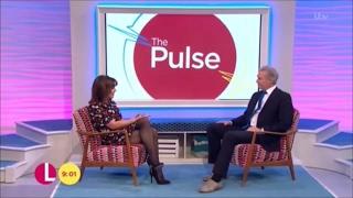 Lorraine Kelly terrific legs pt2