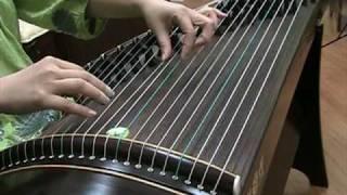 Guzheng Spring River Flower Moon Night 古筝 - 春江花月夜