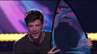 Grant Gustin and The Flash won for #TeenChoice Awards