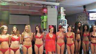 Sfilata in Bikini - Miss Christmas - BreakTime - Mira - Venezia