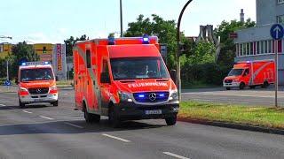 Ein RTW kommt selten allein  RTW-61002 + NEF-61051 + RTW-61001  Berliner Feuerwehr  Fw-6100