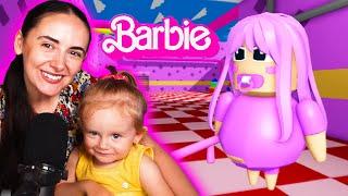 CAROLINA REACTIONEAZA La BEBE BARBIE OBBY 