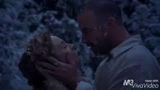 Reign 2x12 - Queen Catherine and King Henry Megan Follows and Alan Van Sprang - Snow Scene