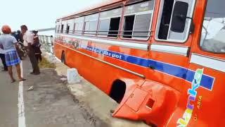 යාපනය කරෙයිනගර් අතර පාරේ ඊයේ සිදු වූ CTB බස් රථ අනතුර - Jaffna karainagar bus accident in sri lanka