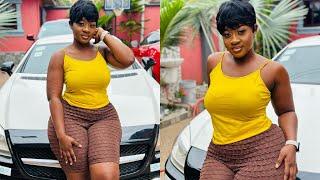 Meet Thick Girl Akusuaa Frimpomaa Instagram Model With Attractive Body