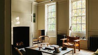 A 300-Year-Old London Townhouse Lovingly Looked After