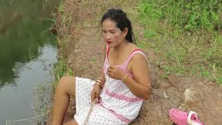 hot Girl Fishing   Amazing Fishing at Battambang   How To Catch Fish By Hand Part  75