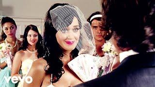 Katy Perry - Hot N Cold Official Music Video