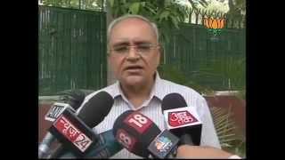 BJP Byte Nitish Kumars Statement on Narendra Modi Sh. Balbir Punj 20.06.2012