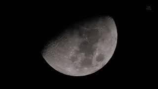 Луна на небе видео крупный план 4К без телескопа  Moon in the sky close-up 4K